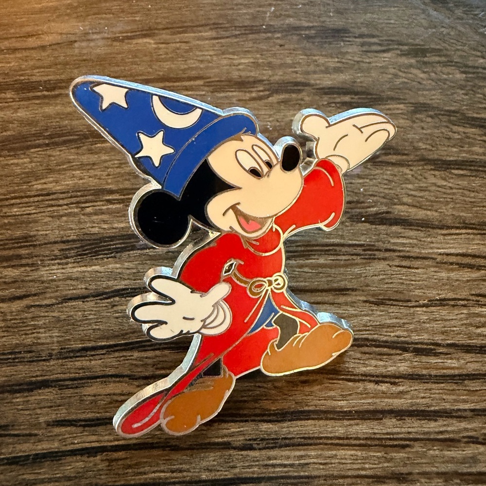 Disney Sorcerer Mickey Booster Pin-2008